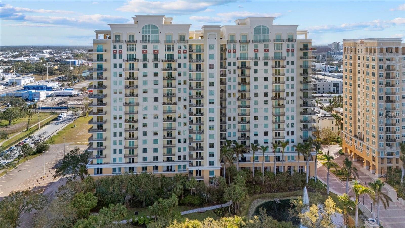 800 N TAMIAMI TRL #1502, SARASOTA, FL, 34236