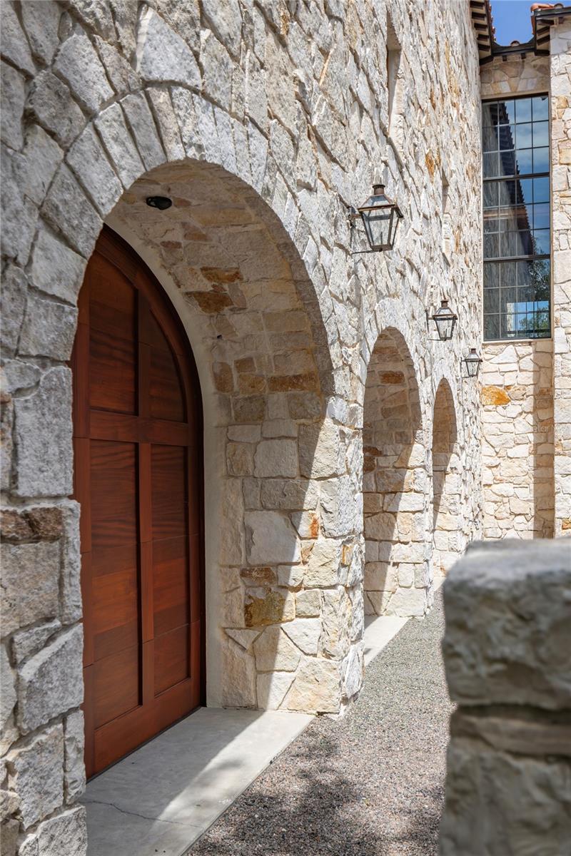 TB8336934 Property Photo