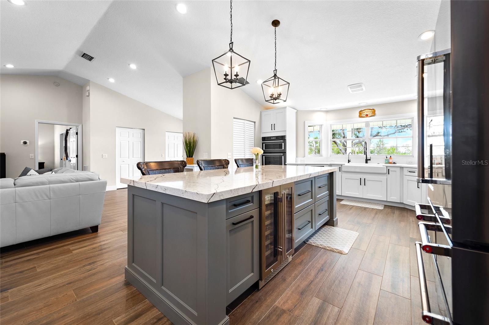 724 BAYSHORE DR, TERRA CEIA, FL, 34250