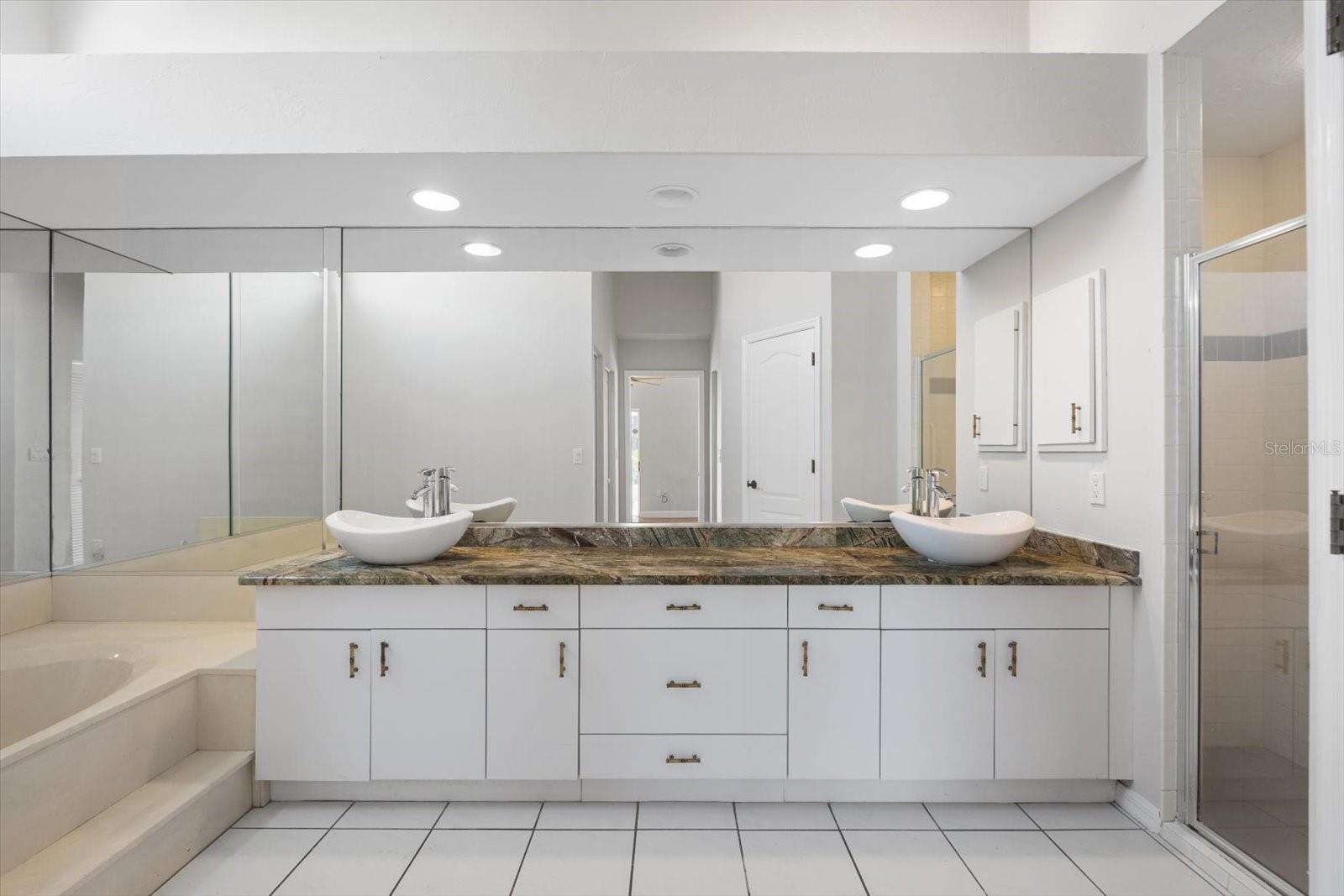 6170 MISTY OAKS DR, SARASOTA, FL, 34243