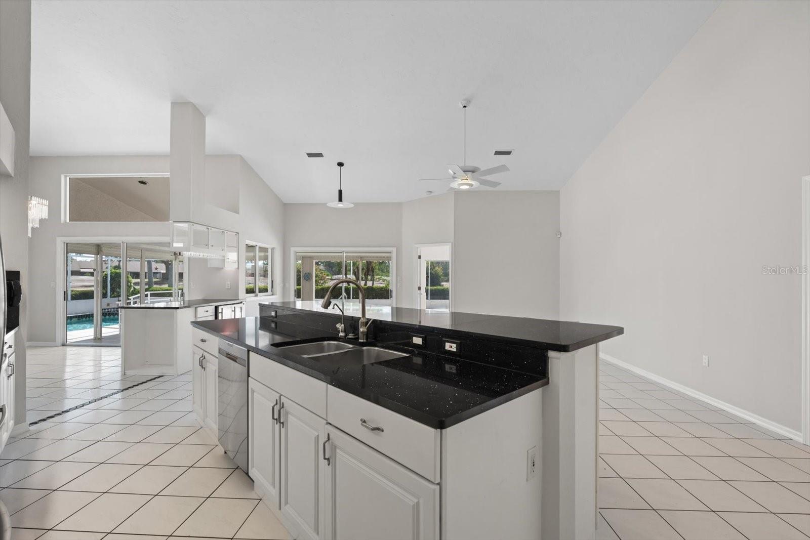 6170 MISTY OAKS DR, SARASOTA, FL, 34243