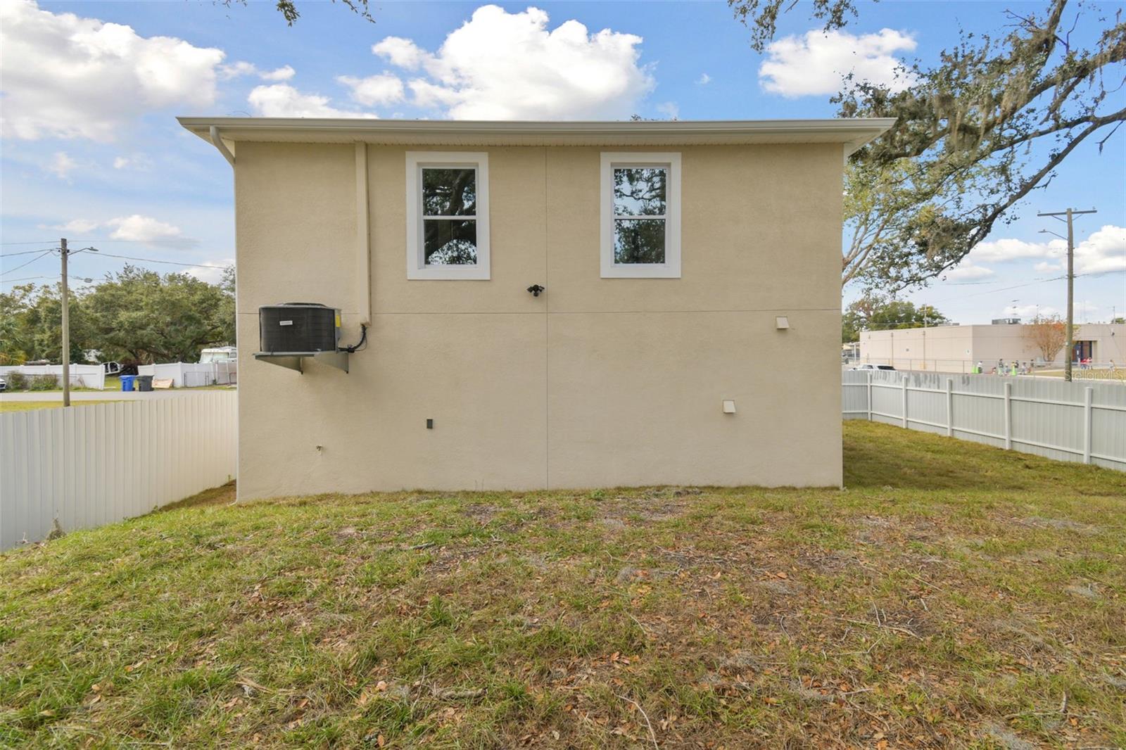 6701 E 19TH AVE, TAMPA, FL, 33619