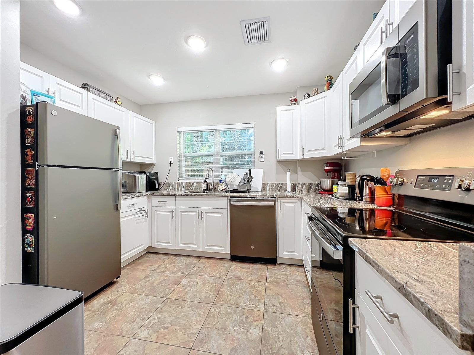 618 CATHCART AVE, ORLANDO, FL, 32803