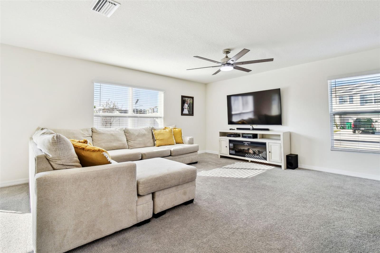 38296 SONNET LANDING AVE, ZEPHYRHILLS, FL, 33540