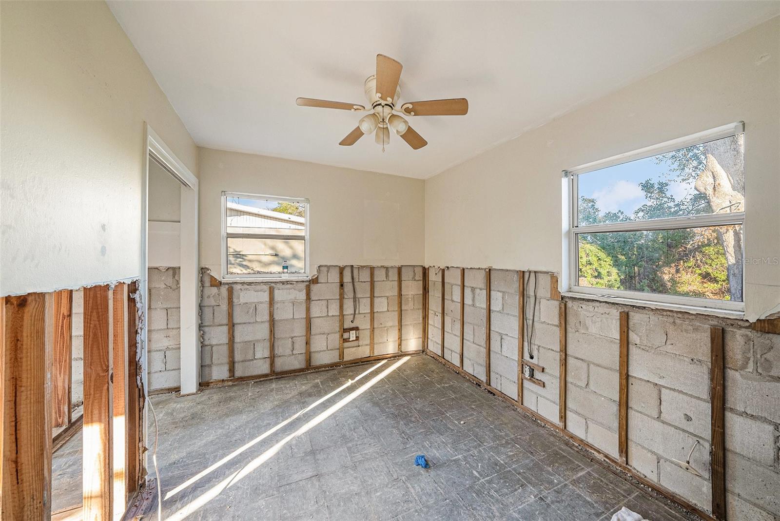 415 COUNTRY CLUB DR, OLDSMAR, FL, 34677