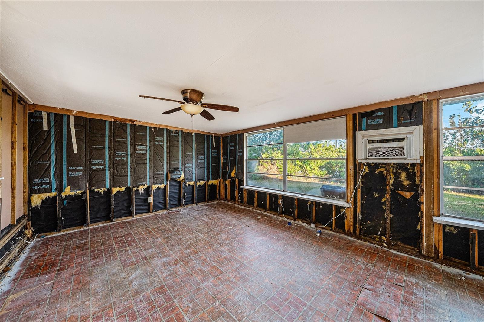 415 COUNTRY CLUB DR, OLDSMAR, FL, 34677
