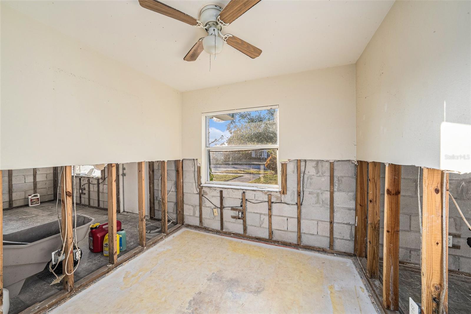 415 COUNTRY CLUB DR, OLDSMAR, FL, 34677