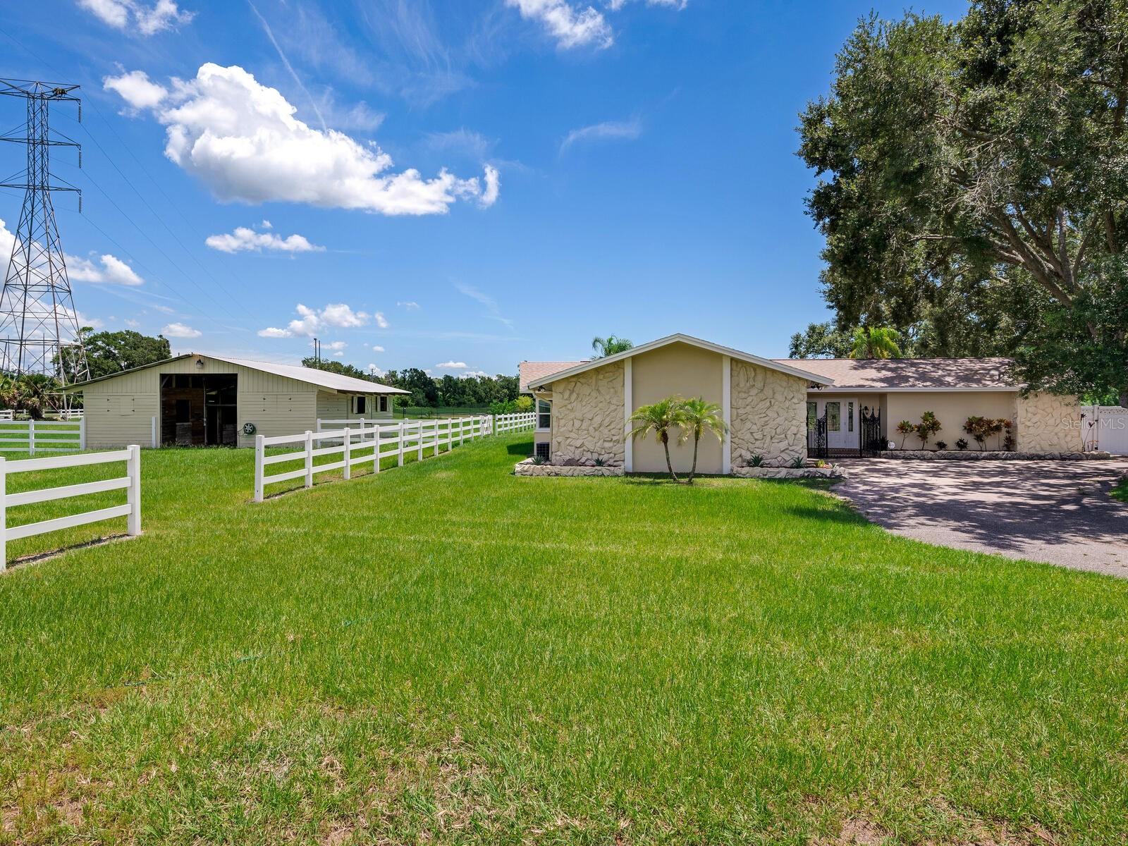 3050 MAPLE TRCE, TARPON SPRINGS, FL, 34688