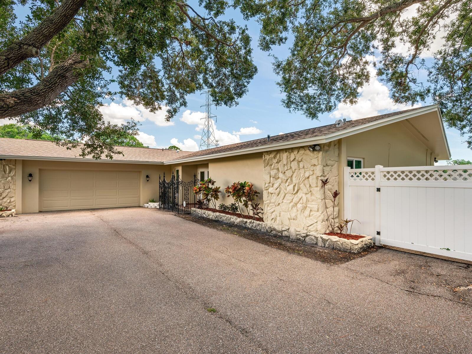 3050 MAPLE TRCE, TARPON SPRINGS, FL, 34688