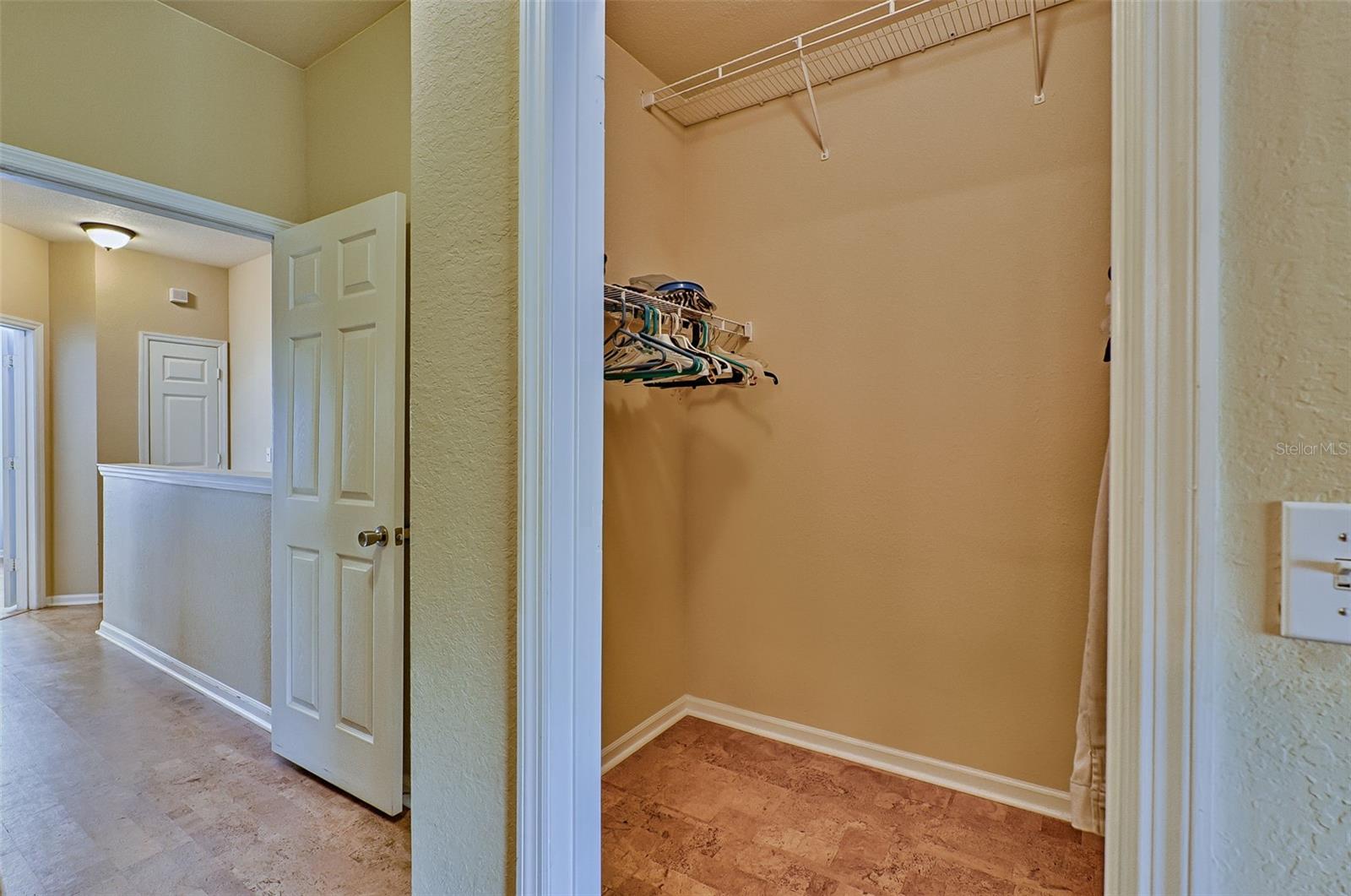 4856 NW 44TH AVE #107, GAINESVILLE, FL, 32606