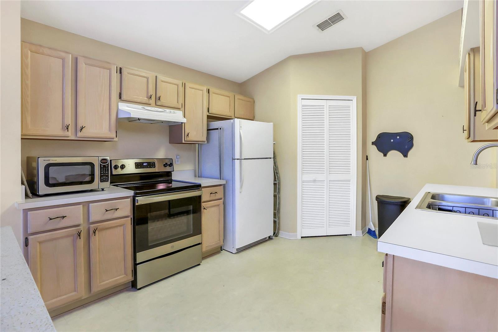 1677 SLASH PINE PL, OVIEDO, FL, 32765