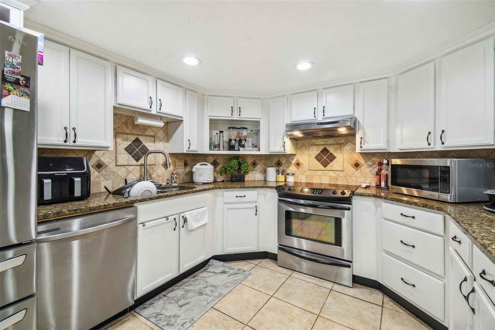 25555 OAKS BLVD, LAND O LAKES, FL, 34639