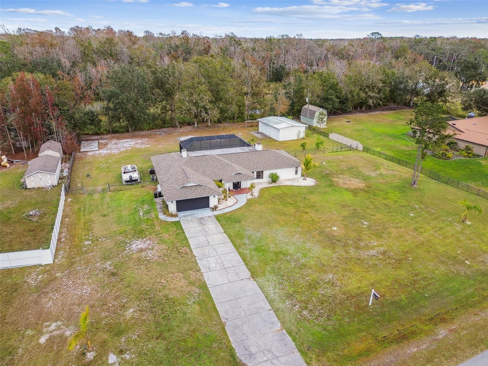 25555 OAKS BLVD, LAND O LAKES, FL, 34639