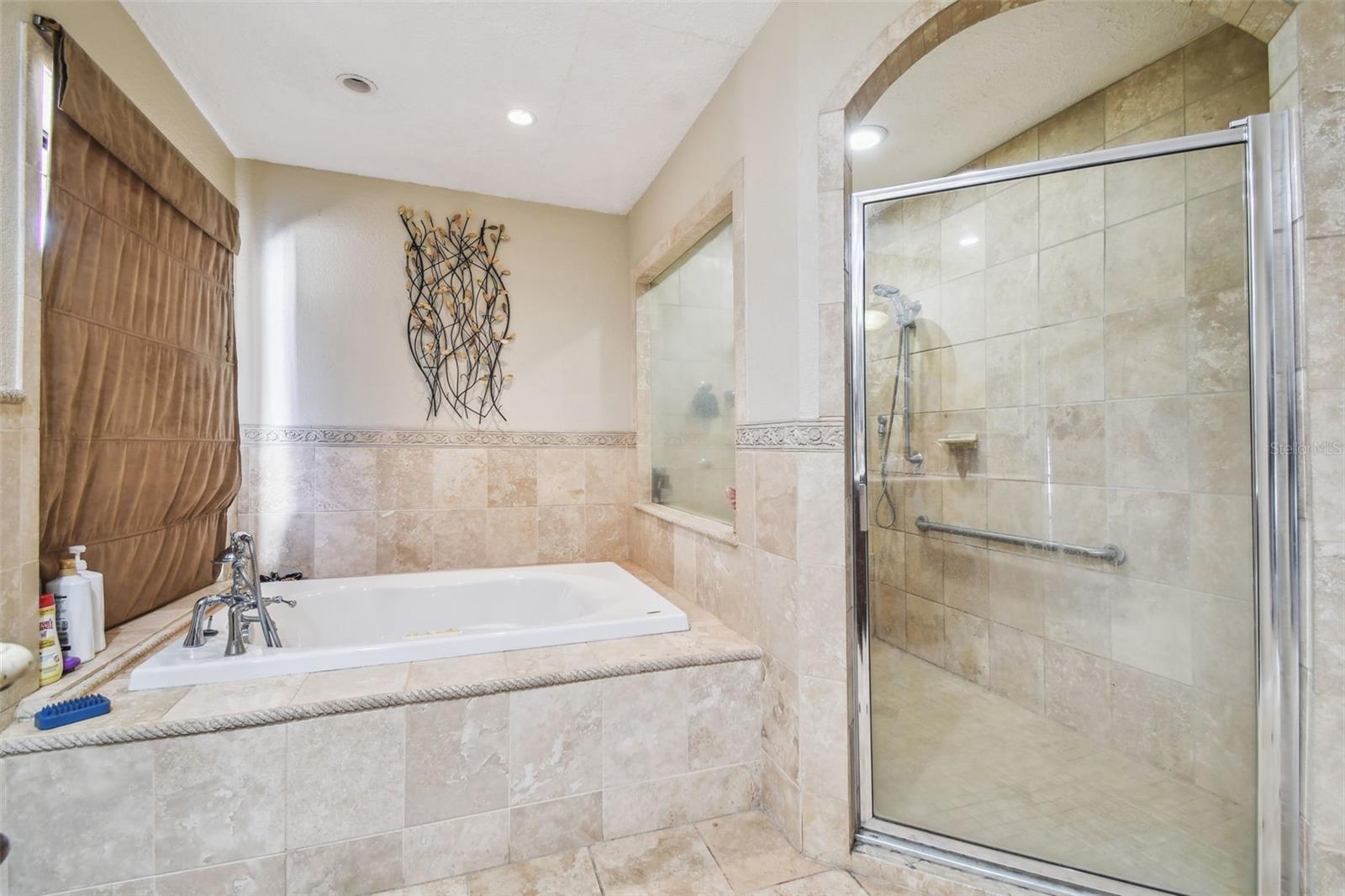 25555 OAKS BLVD, LAND O LAKES, FL, 34639