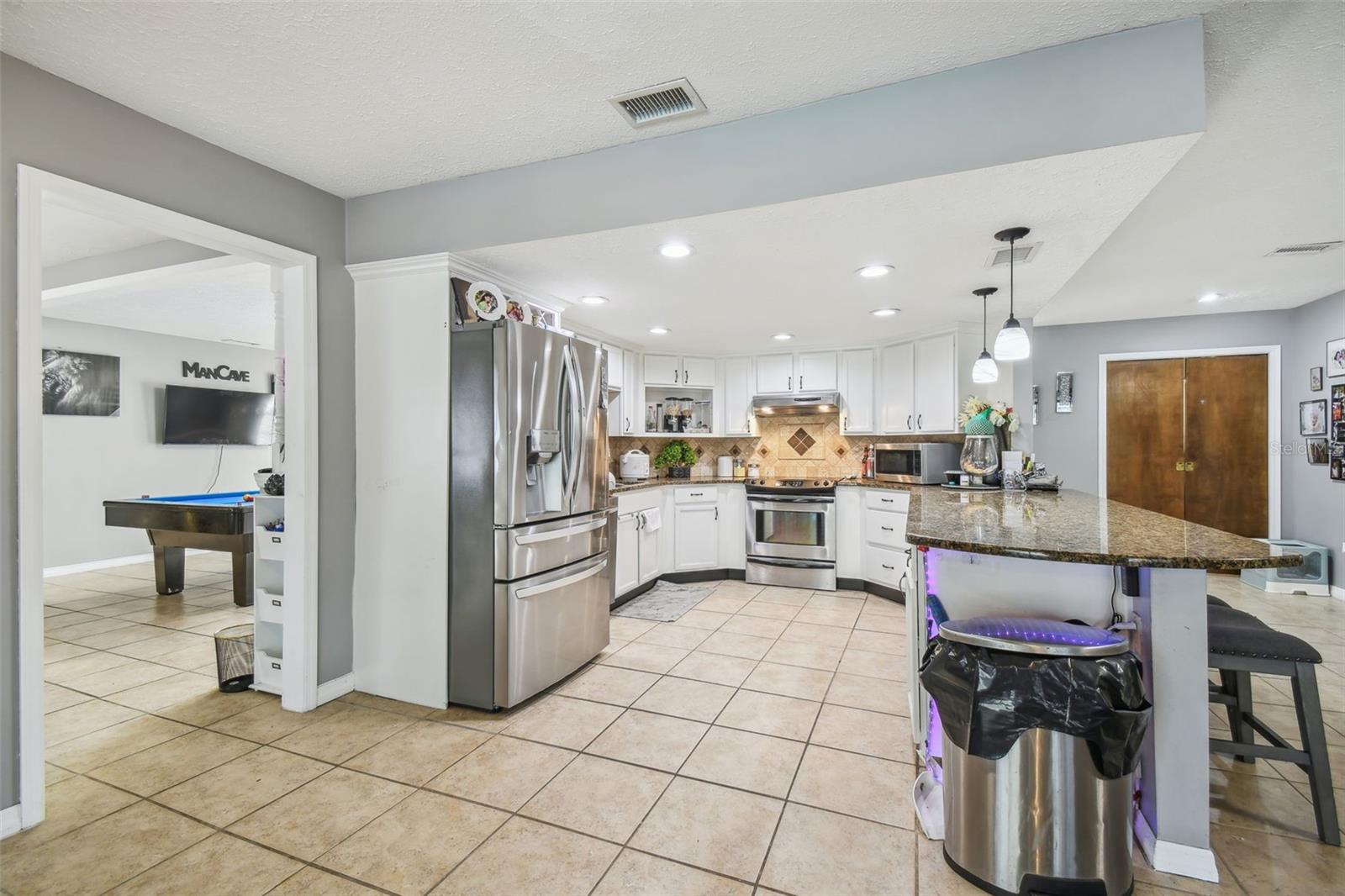25555 OAKS BLVD, LAND O LAKES, FL, 34639