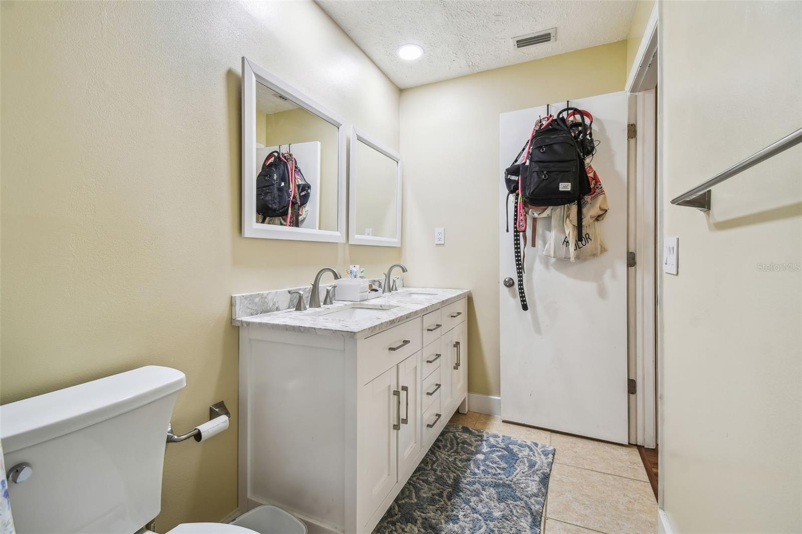 25555 OAKS BLVD, LAND O LAKES, FL, 34639