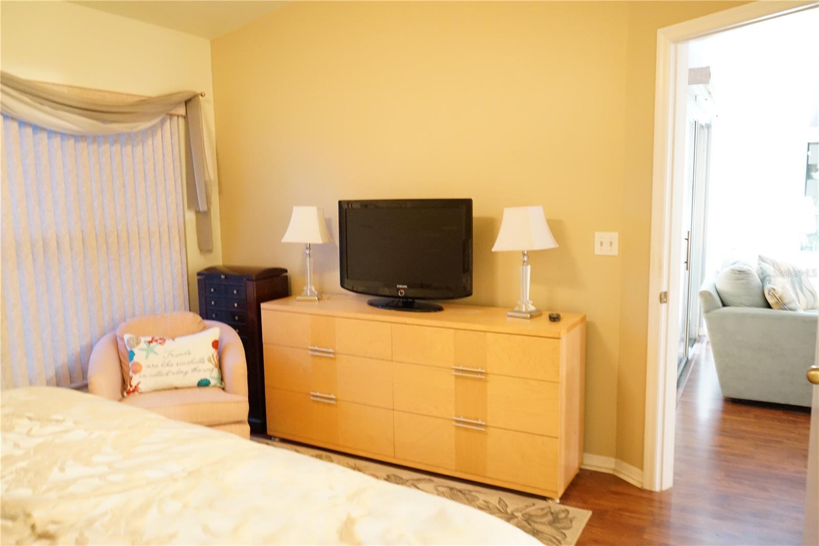2320 MARKSMEN CT #205, SUN CITY CENTER, FL, 33573