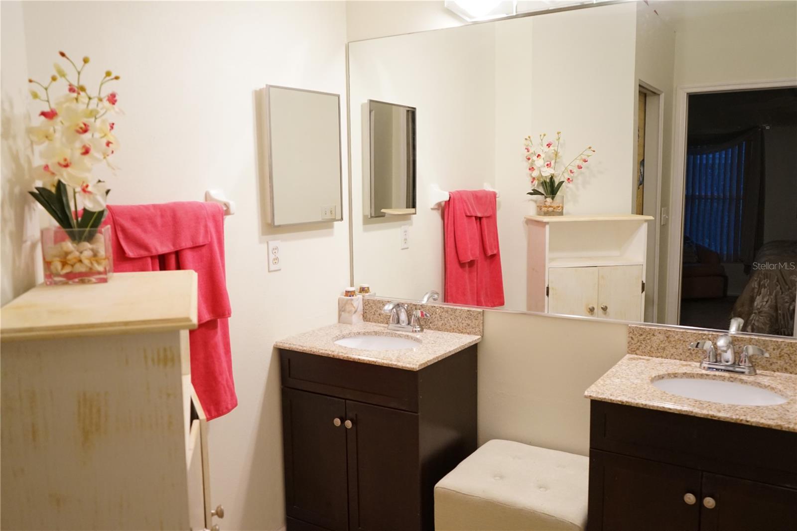 2320 MARKSMEN CT #205, SUN CITY CENTER, FL, 33573
