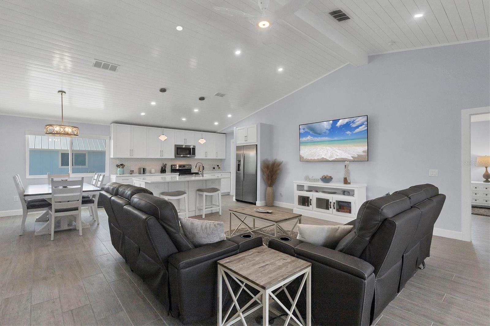 396 N GULF BLVD, PLACIDA, FL, 33946