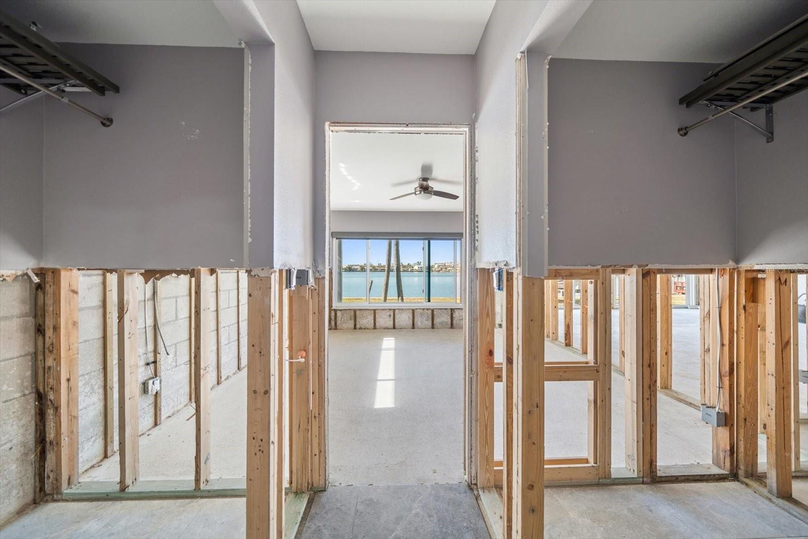 17362 KENNEDY DR, NORTH REDINGTON BEACH, FL, 33708