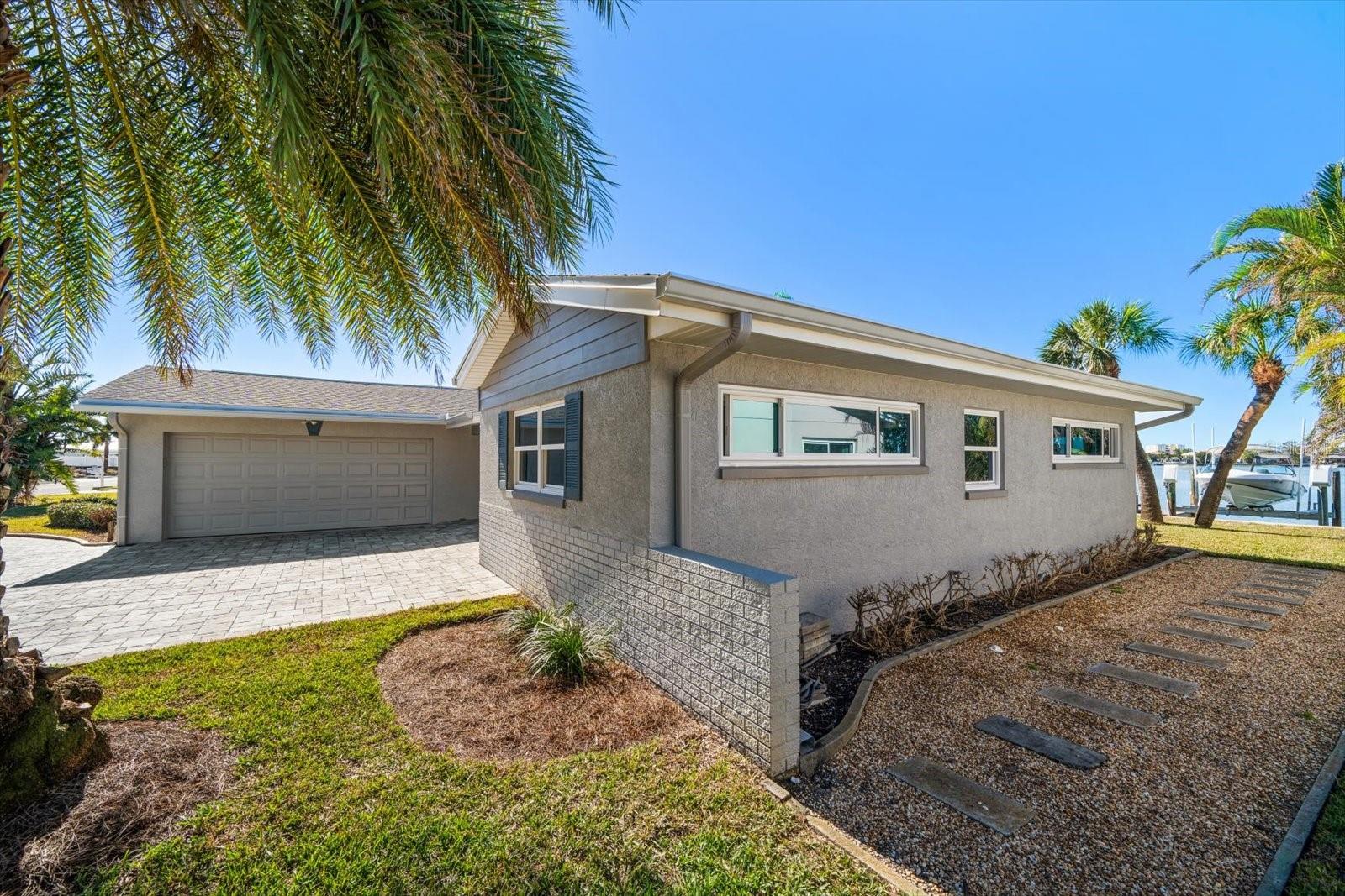 17362 KENNEDY DR, NORTH REDINGTON BEACH, FL, 33708