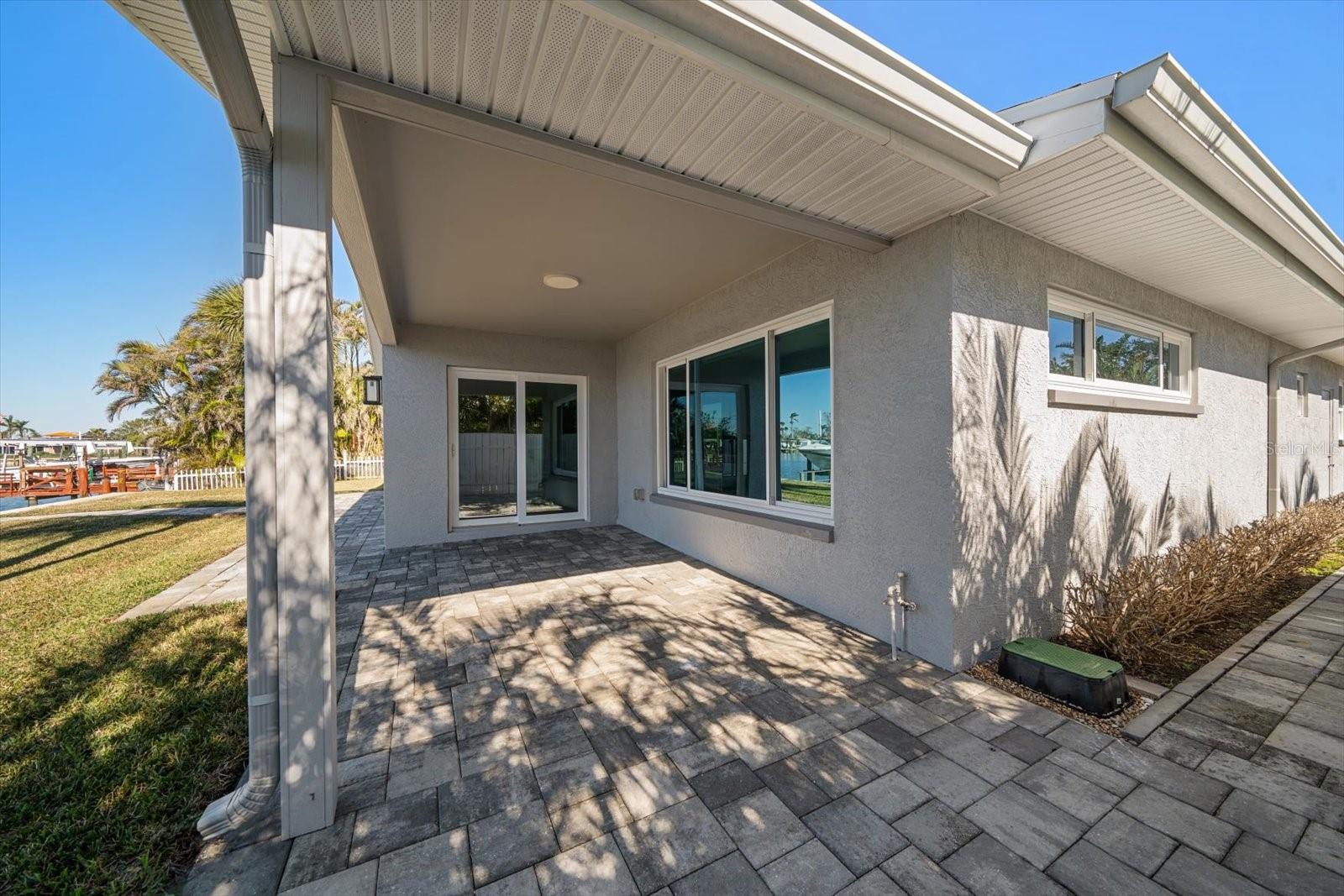 17362 KENNEDY DR, NORTH REDINGTON BEACH, FL, 33708