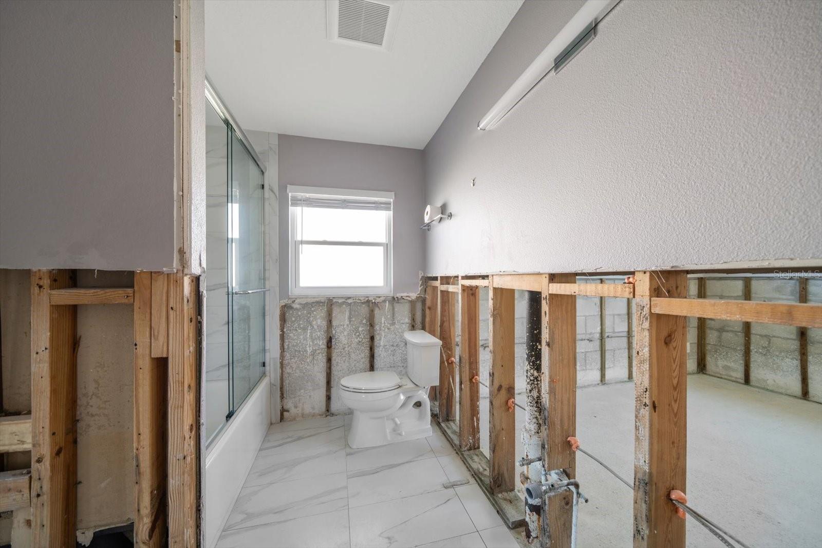 17362 KENNEDY DR, NORTH REDINGTON BEACH, FL, 33708