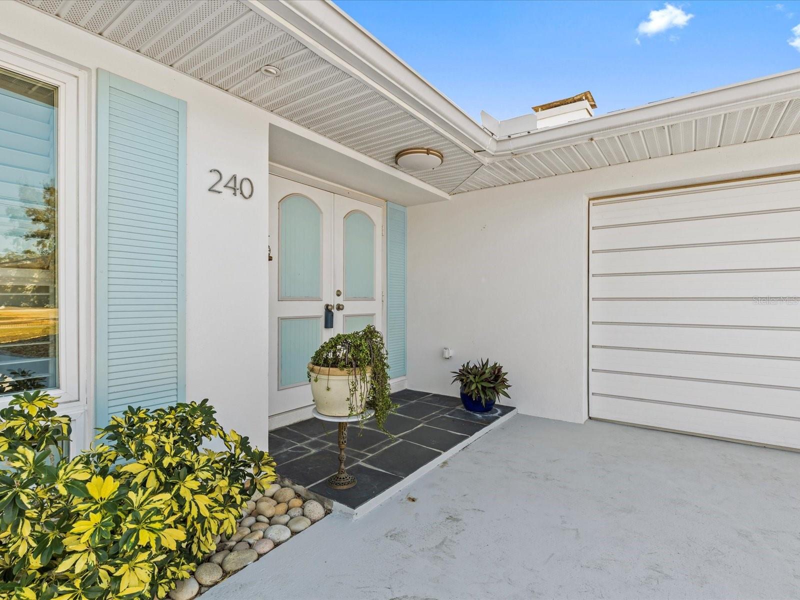 240 TIMBERLANE DR, PALM HARBOR, FL, 34683