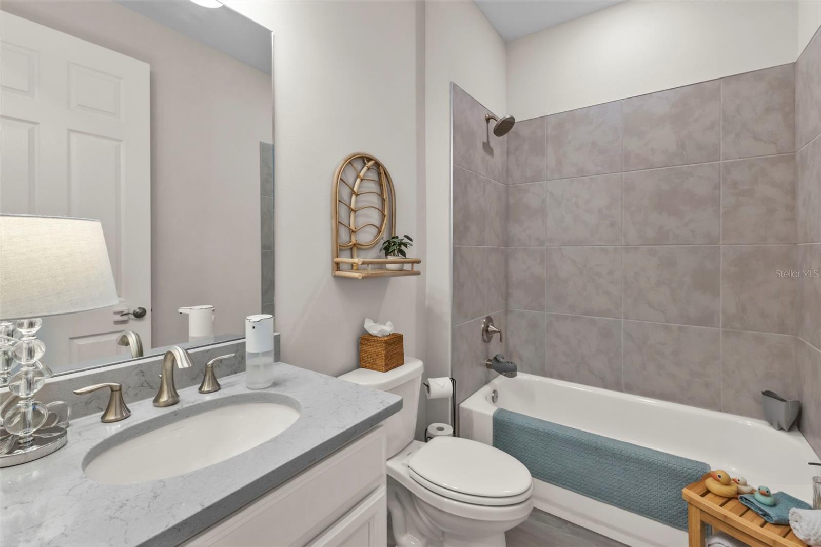 454 IBIZA LOOP, VENICE, FL, 34292