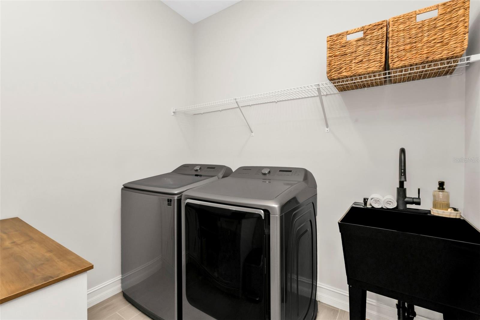 454 IBIZA LOOP, VENICE, FL, 34292