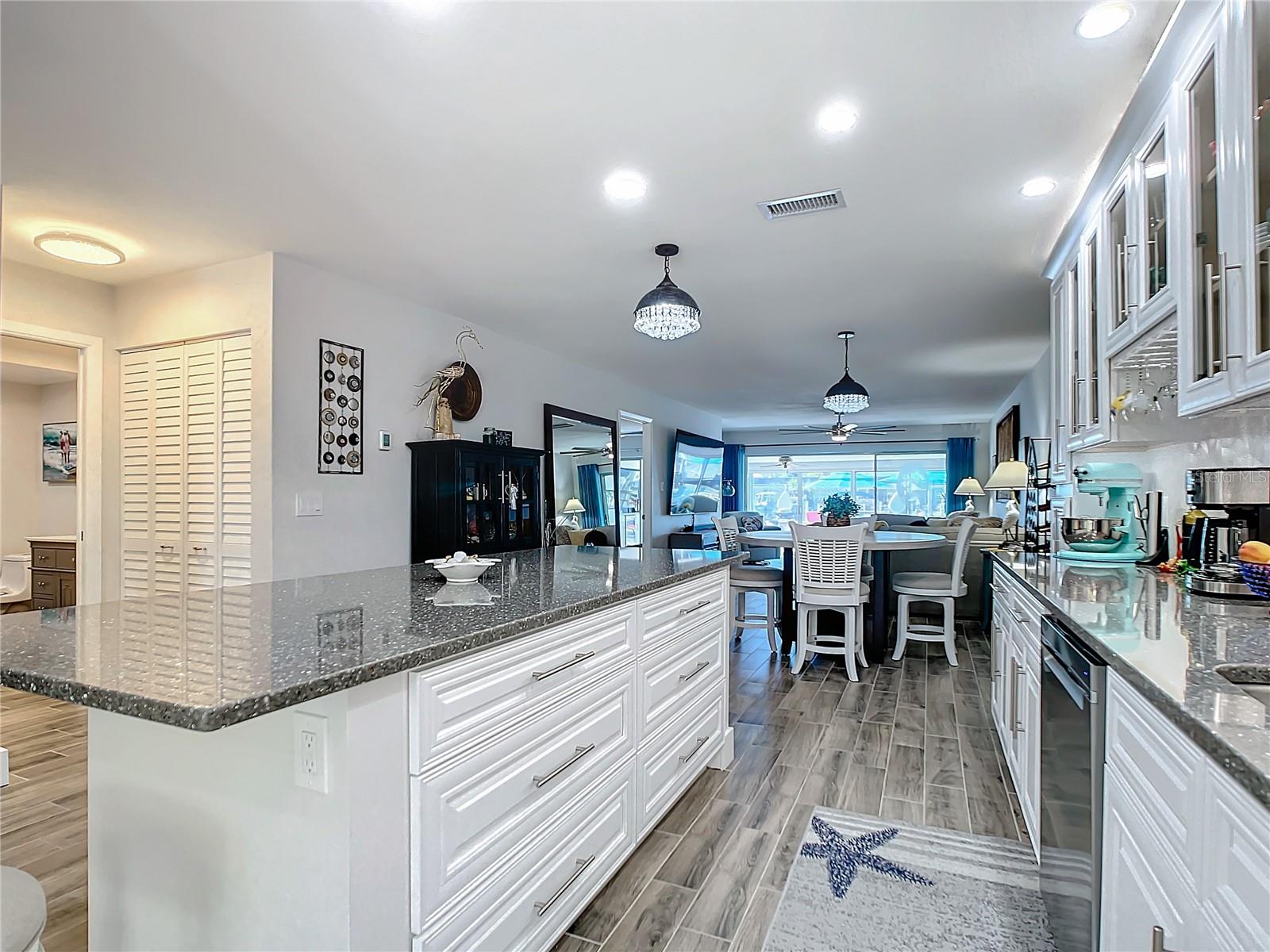 322 BOCA CIEGA POINT BLVD N, ST PETERSBURG, FL, 33708