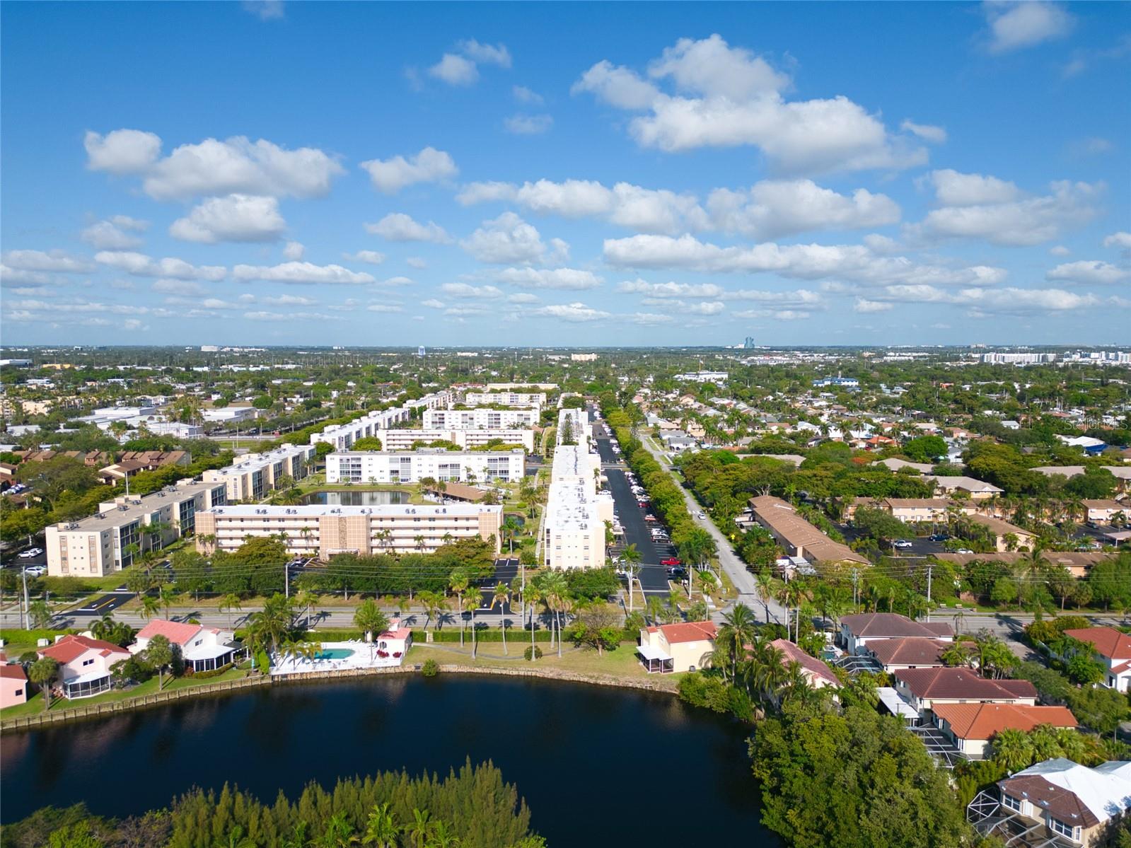 1085 SE 6TH AVE, DANIA, FL, 33004