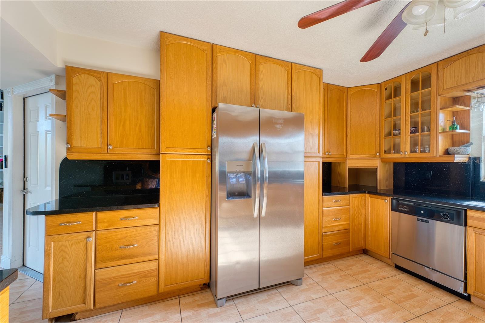 1085 SE 6TH AVE, DANIA, FL, 33004