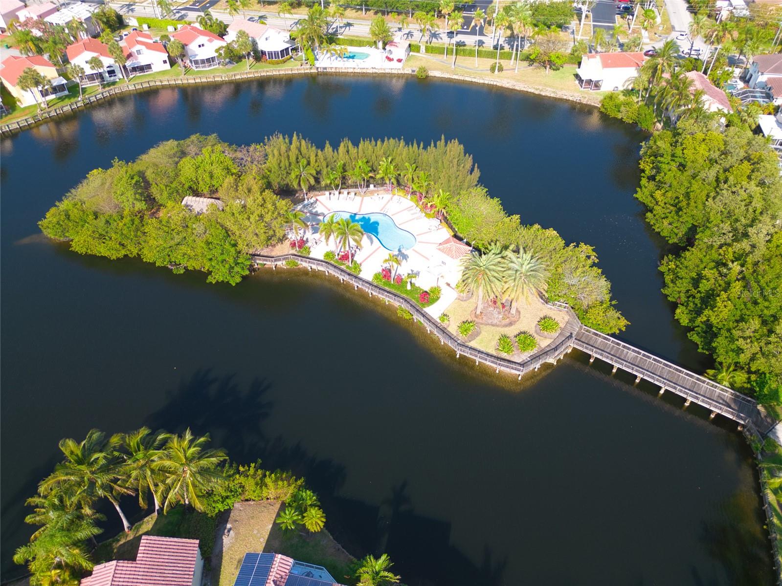 1085 SE 6TH AVE, DANIA, FL, 33004