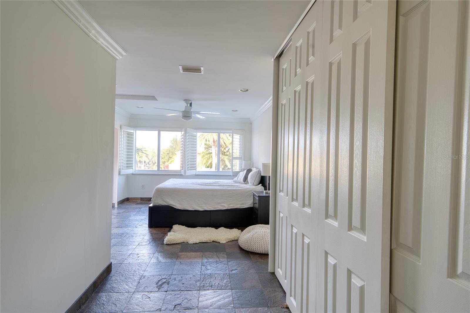 1085 SE 6TH AVE, DANIA, FL, 33004