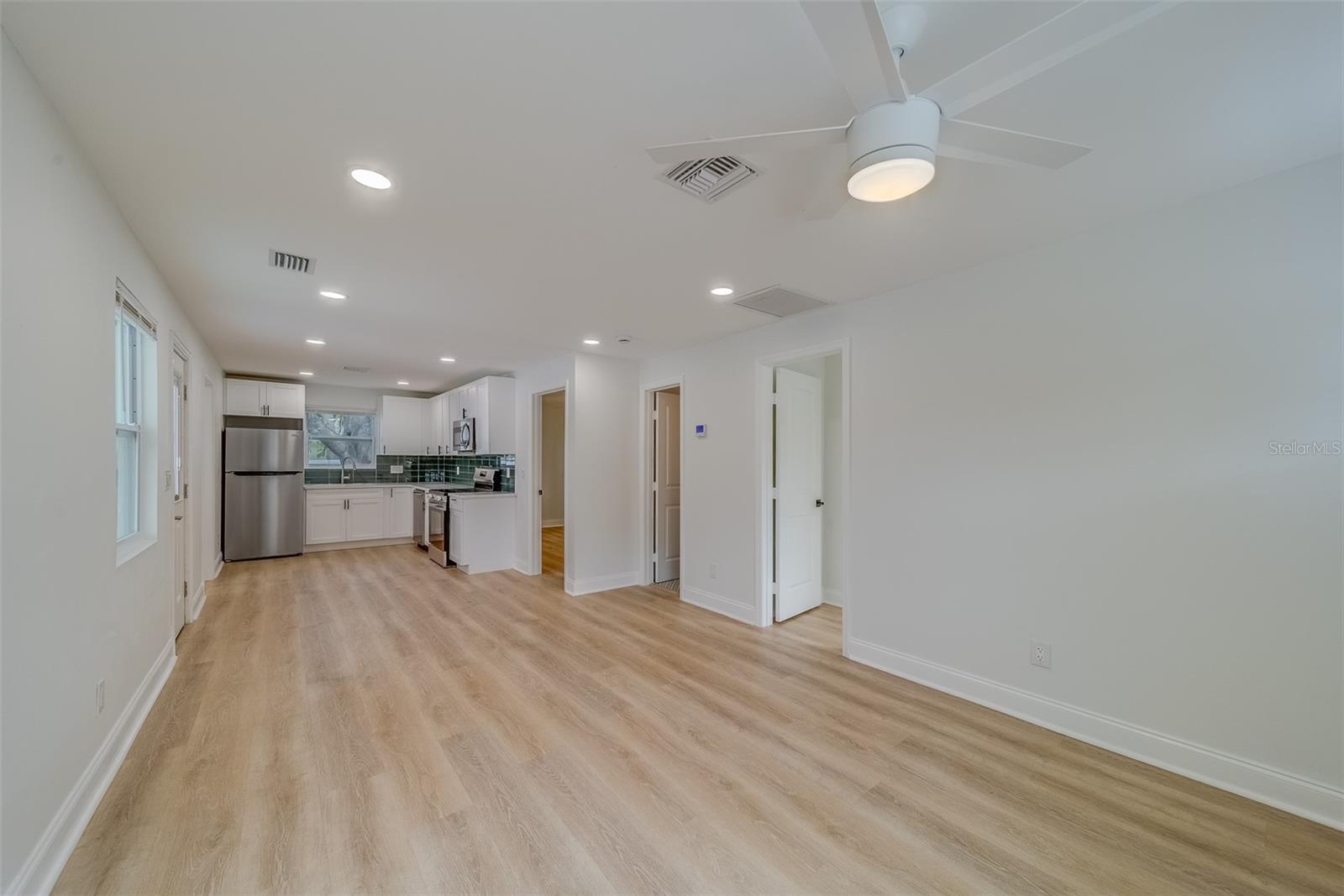 2901 64TH AVE N, ST PETERSBURG, FL, 33702