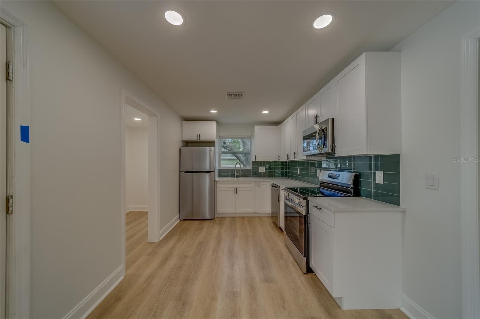 2901 64TH AVE N, ST PETERSBURG, FL, 33702