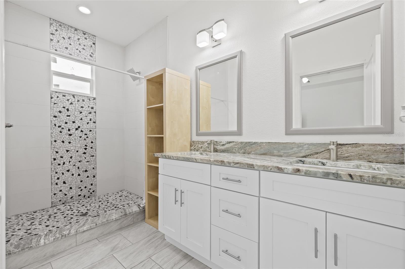 1912 W JEAN ST, TAMPA, FL, 33604