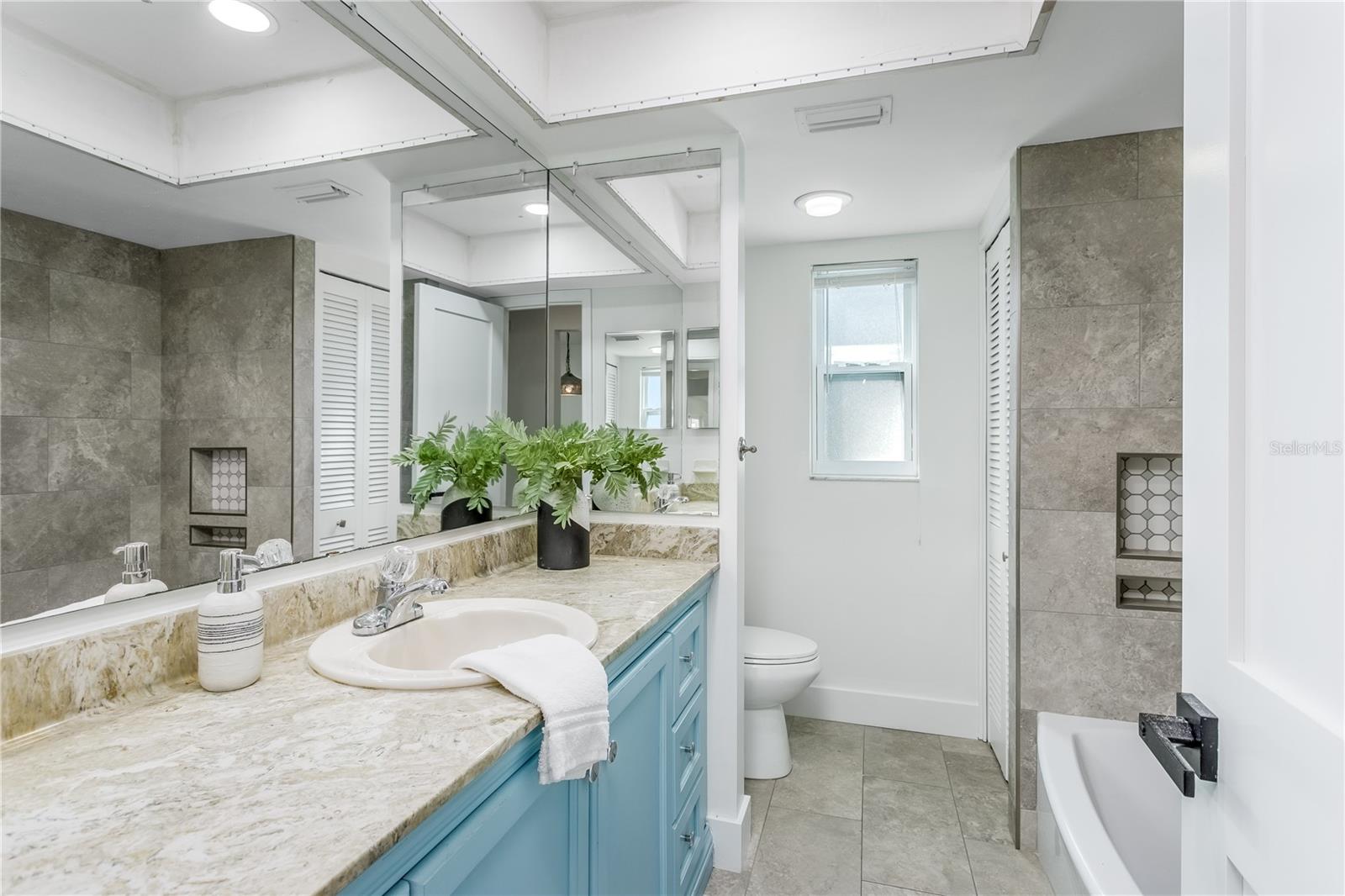 1600 BRANDYWINE WAY, DUNEDIN, FL, 34698