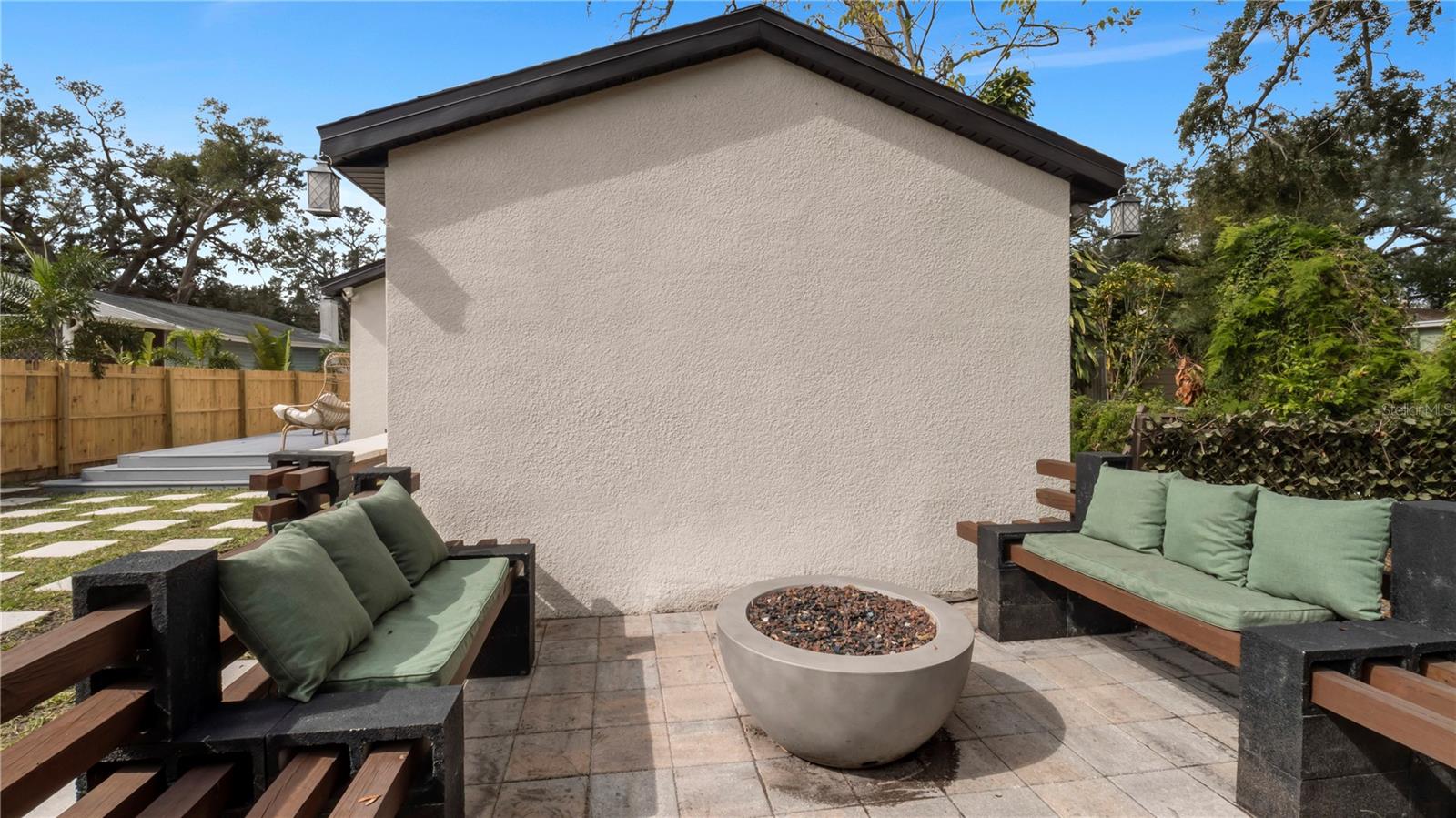 7209 N HIGHLAND AVE, TAMPA, FL, 33604