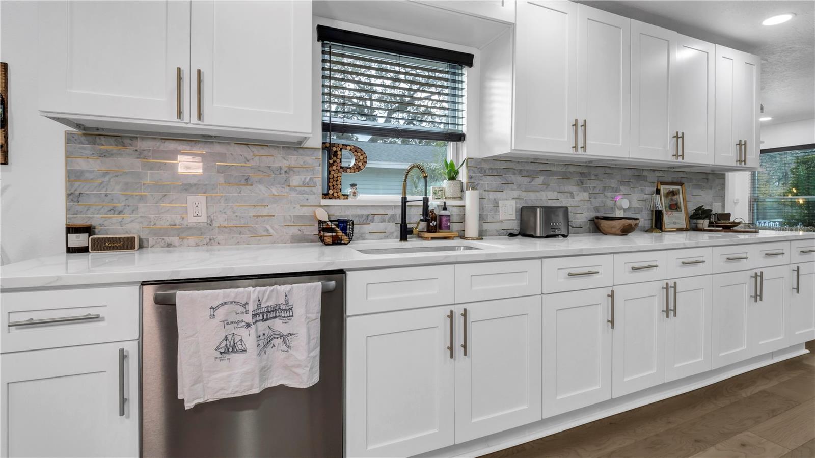 7209 N HIGHLAND AVE, TAMPA, FL, 33604
