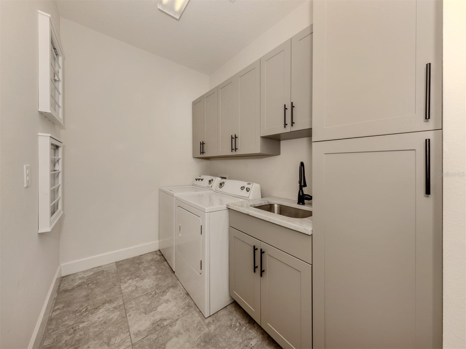 5733 SEMOLINO ST, NOKOMIS, FL, 34275