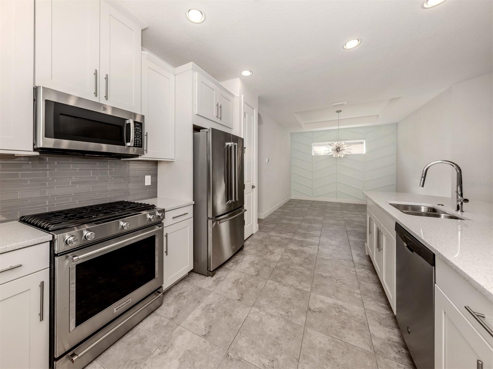 5733 SEMOLINO ST, NOKOMIS, FL, 34275