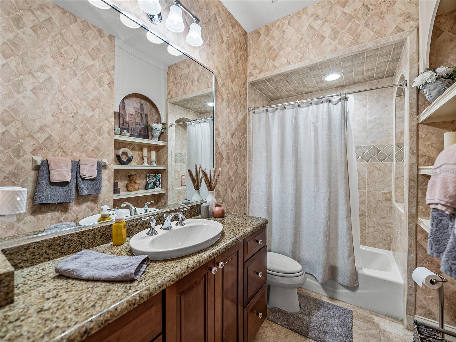 221 MCLEAN PT, WINTER HAVEN, FL, 33884