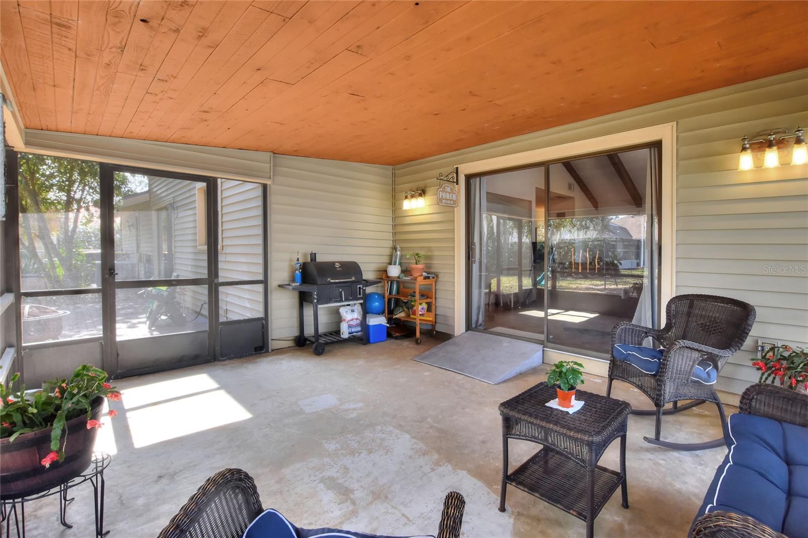 1118 CYPRESS PT W, WINTER HAVEN, FL, 33884