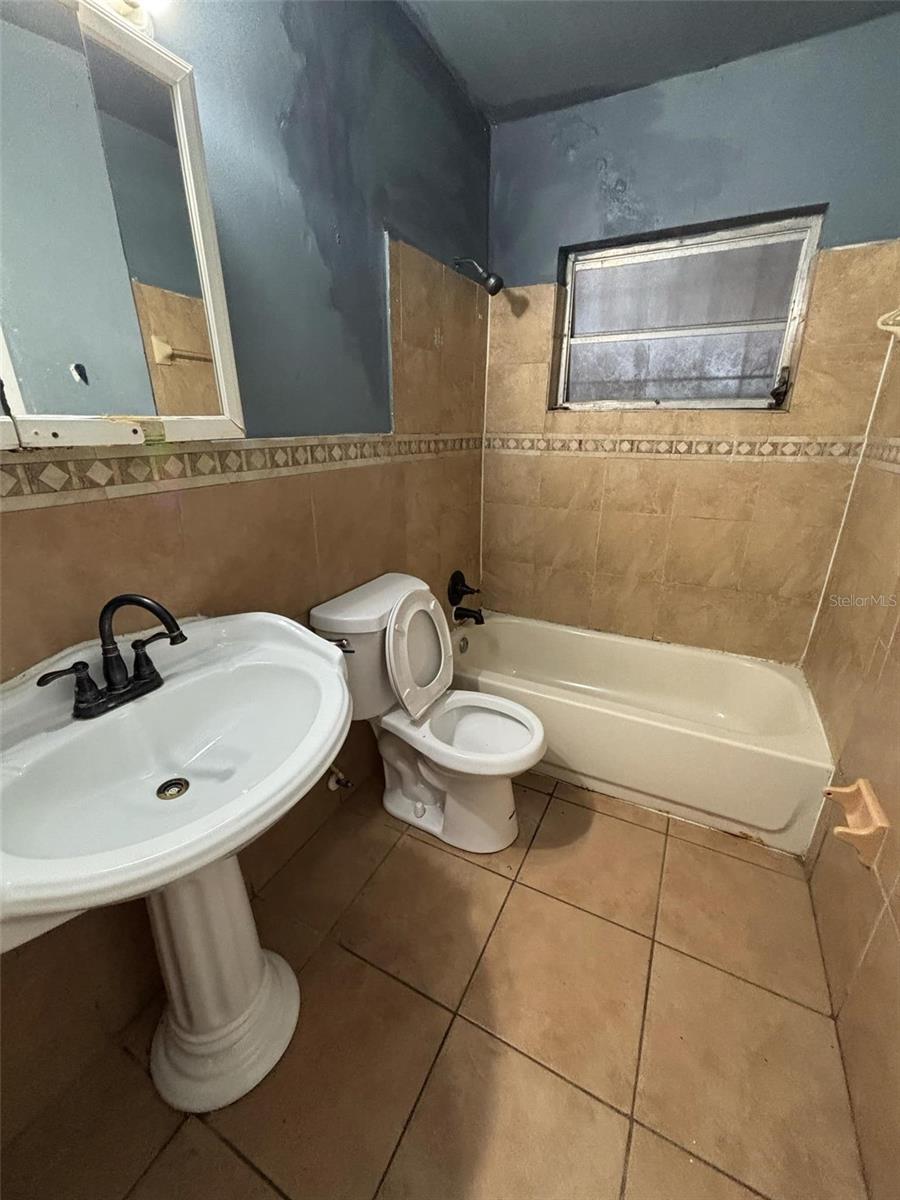 6319 SUNSHINE ST, ORLANDO, FL, 32818