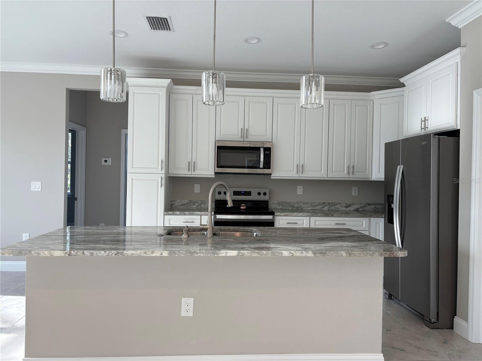 25197 ALCAZAR DR, PUNTA GORDA, FL, 33955