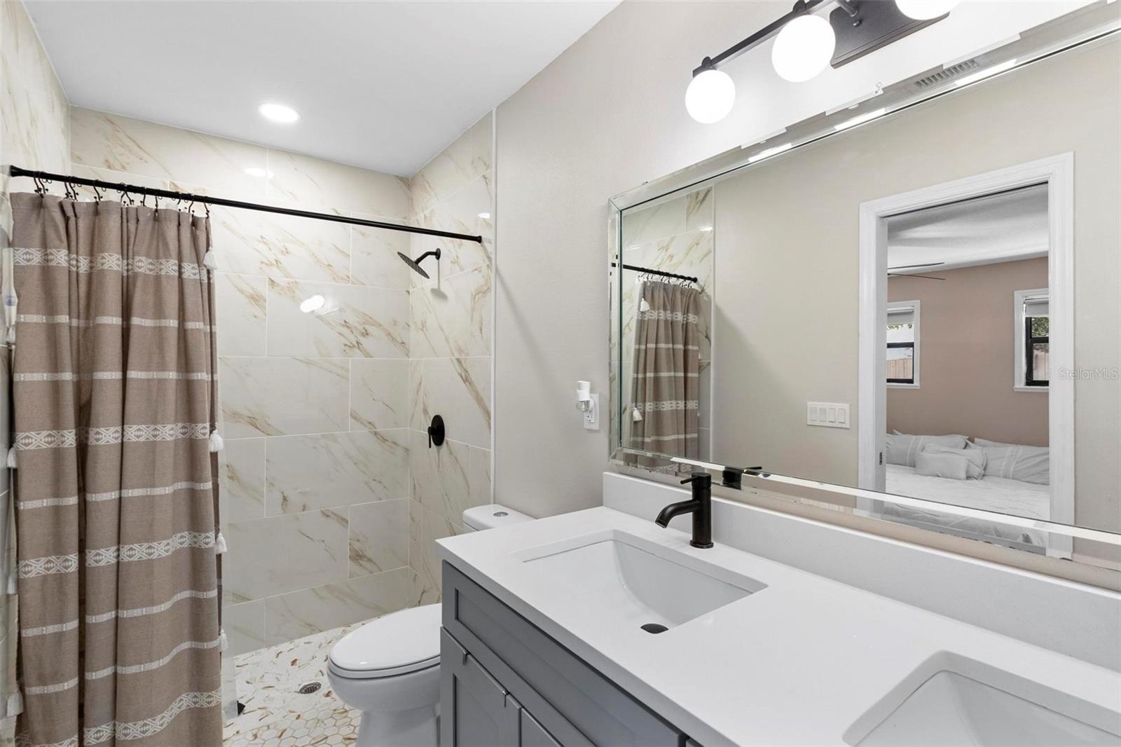 43 DAHLIA DR, DEBARY, FL, 32713