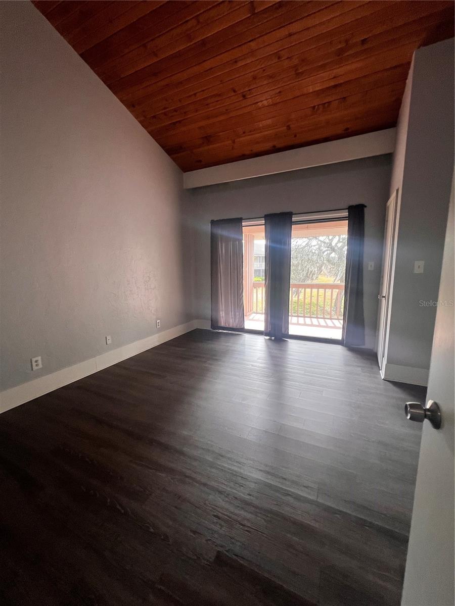 G5091219 Property Photo