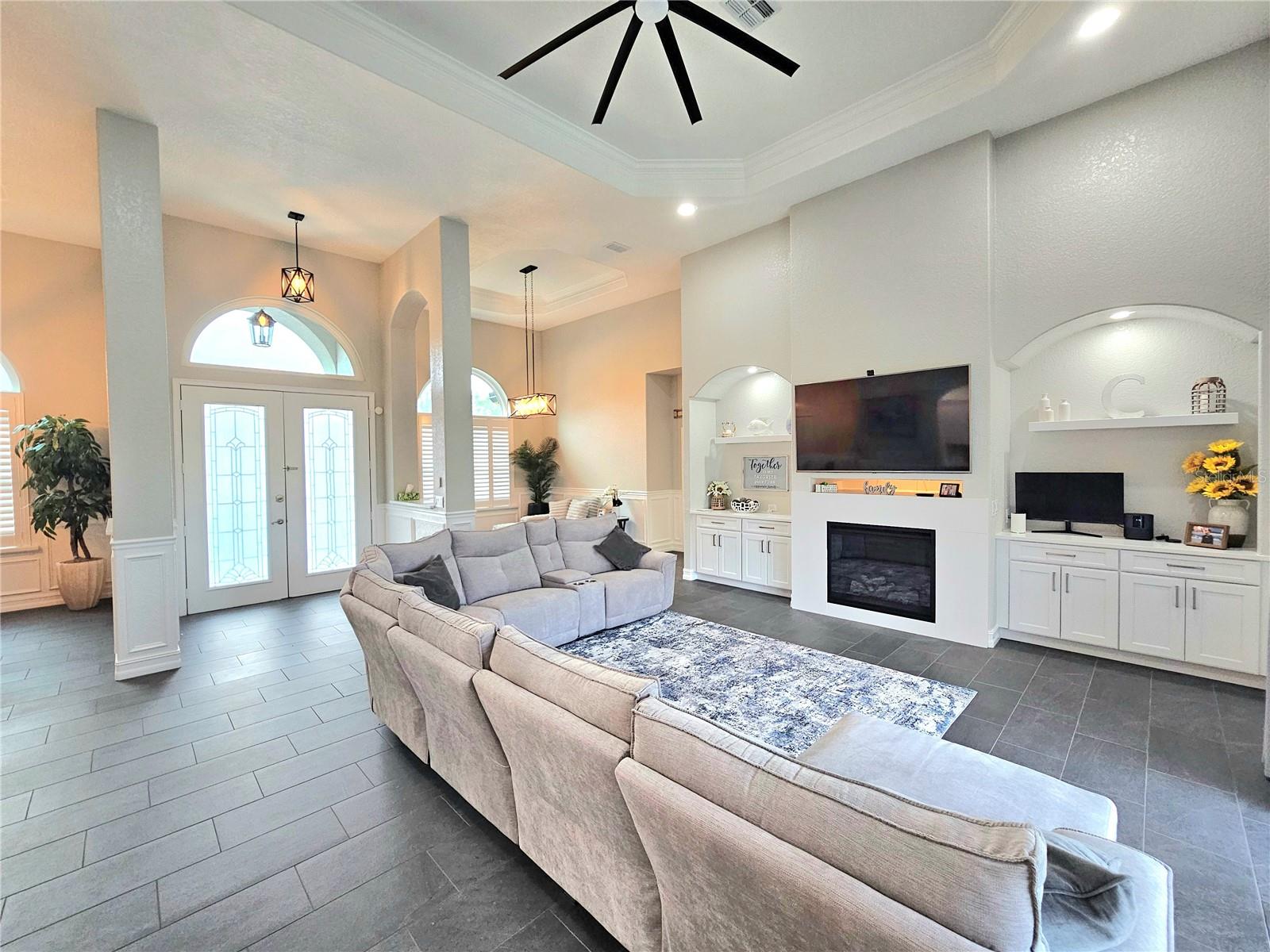 11199 WARM WIND WAY, WEEKI WACHEE, FL, 34613